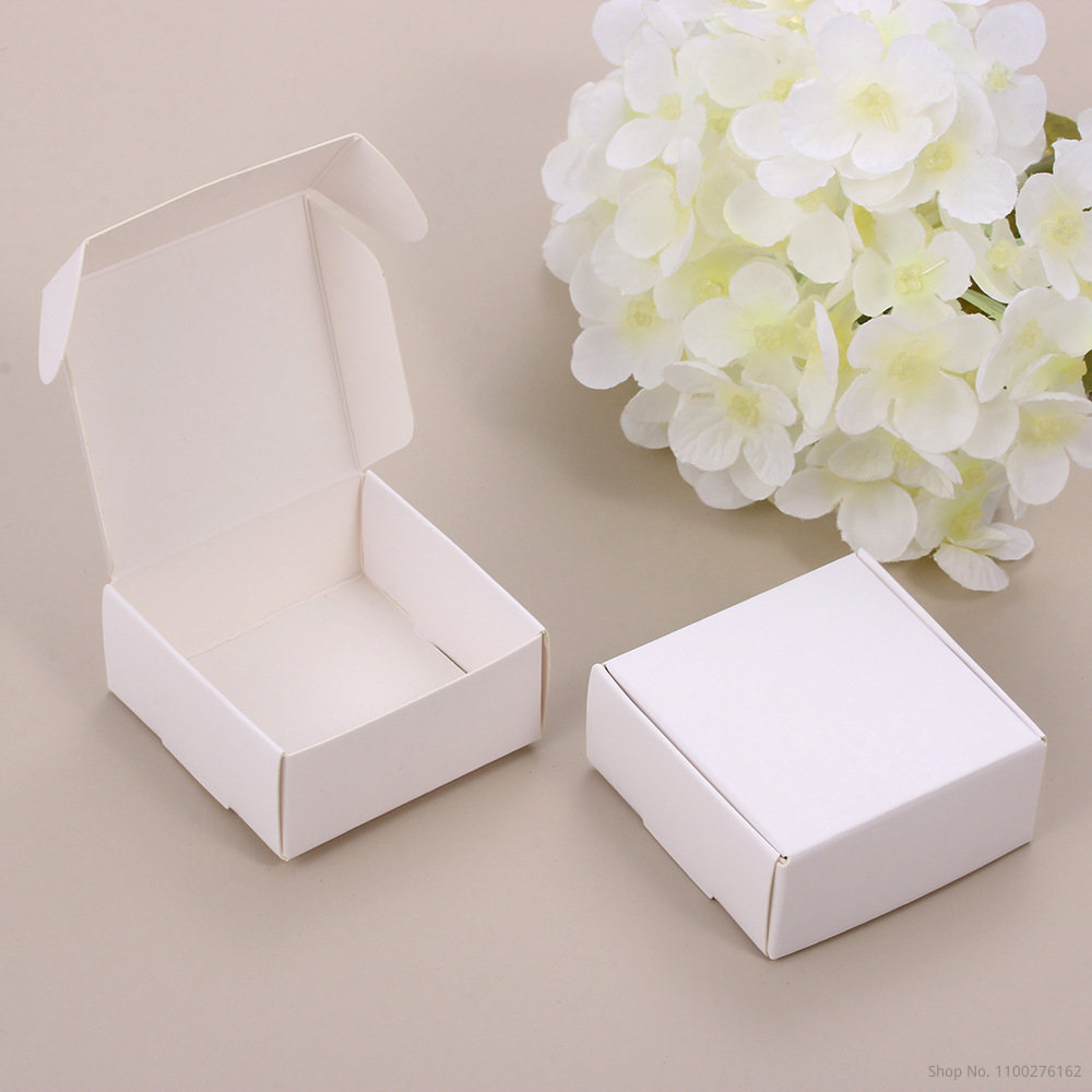 50pcs / Kraft Carton Black Whi - Soap Making Dye 评论和价格