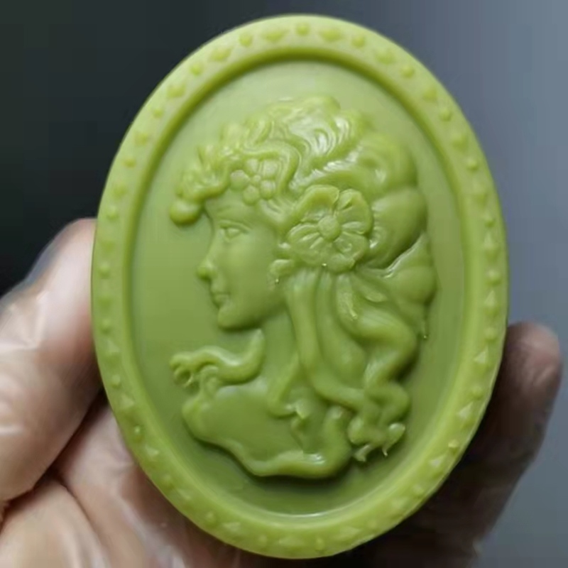 Queen Soap Mold for Soap Makin - Soap Making Scents 评论和价格
