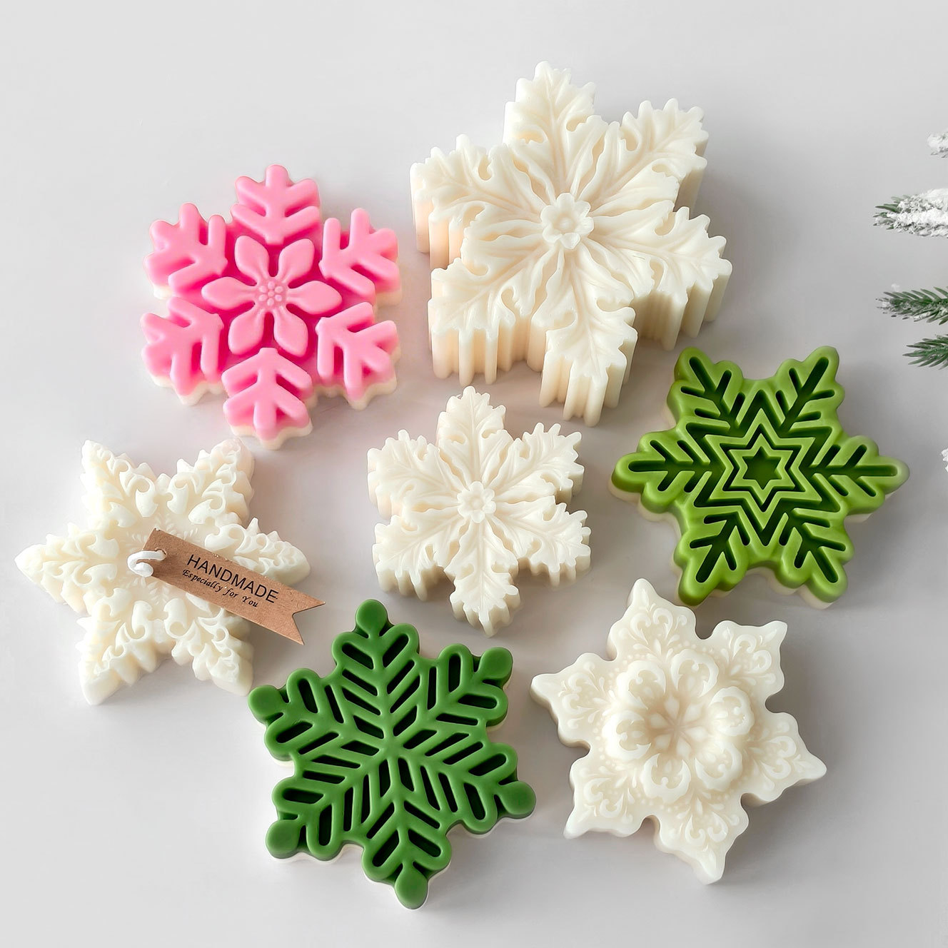 Christmas Snowflake Pillar Can - Soap Making Scents 评论和价格